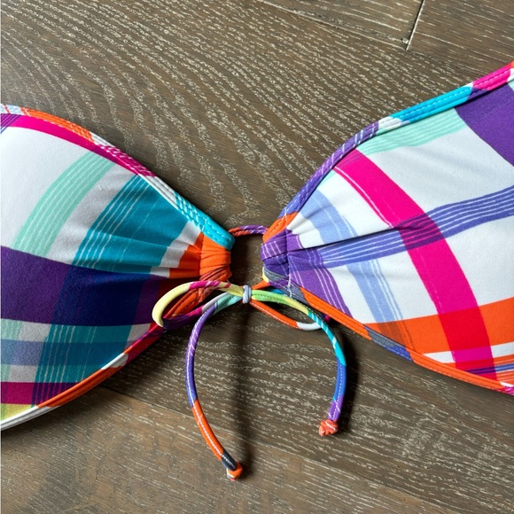 NWT swimsuit top - Picture 4 of 5